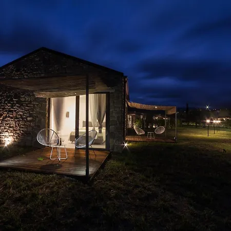 Domus In Area